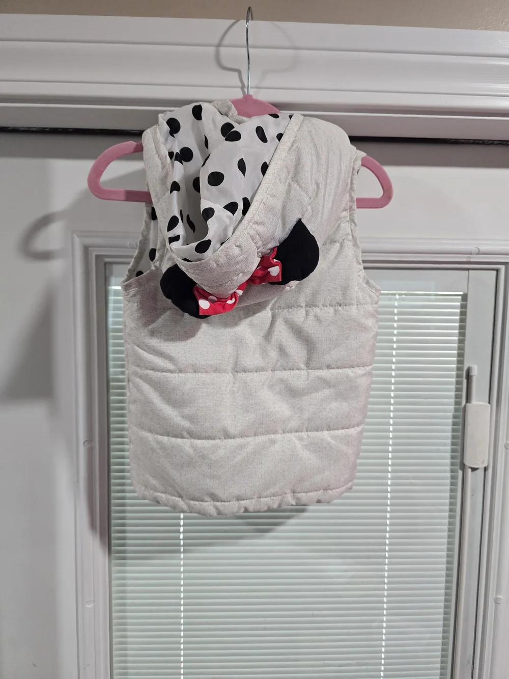 Disney Girls Cream Quilted Minnie Mouse Hooded Puffer Vest